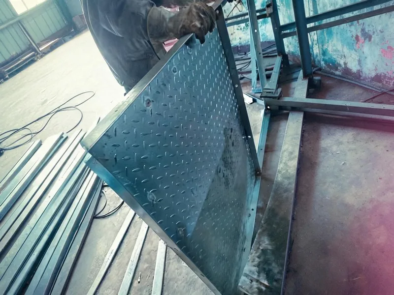 Fixed Roof Access Ladder